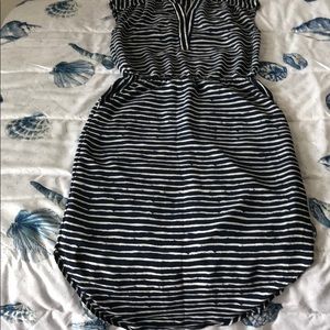 Banana navy / cream dress w rounded hem